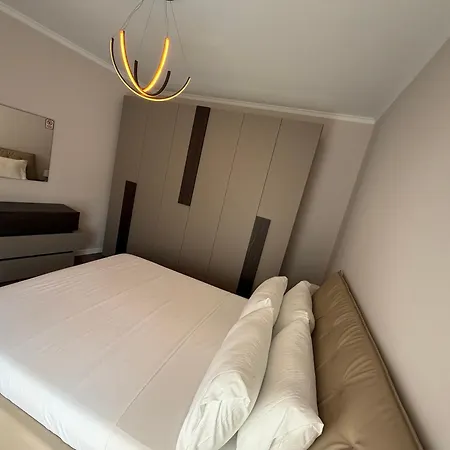 Apartamento Nicol Tirana